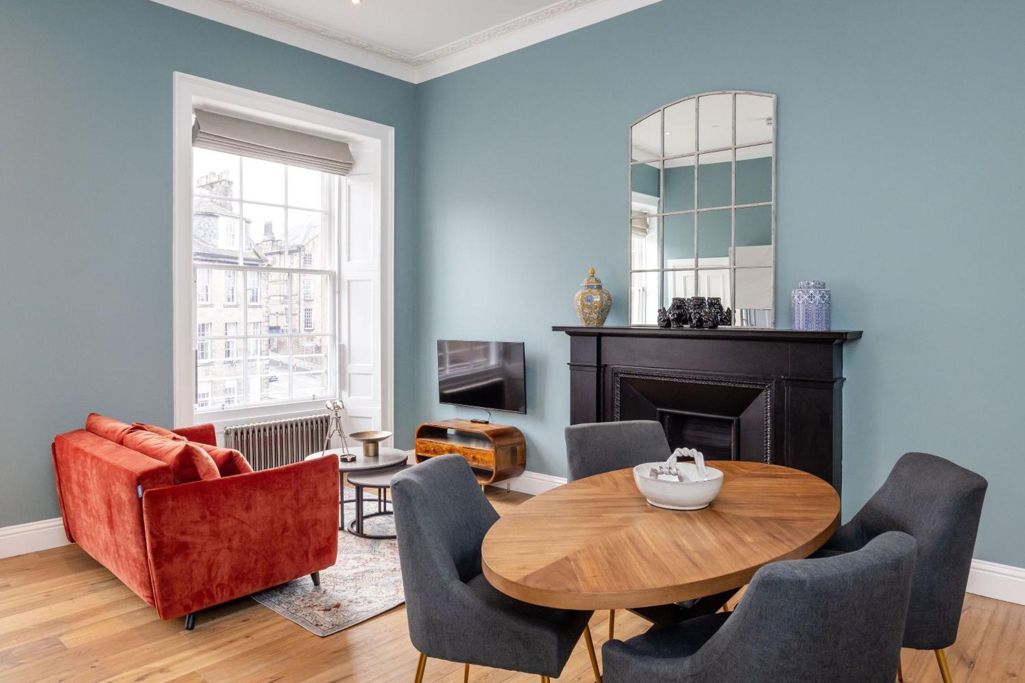 Dragon Suites Luxury Apartments At 9 Albyn Place Единбург Екстер'єр фото