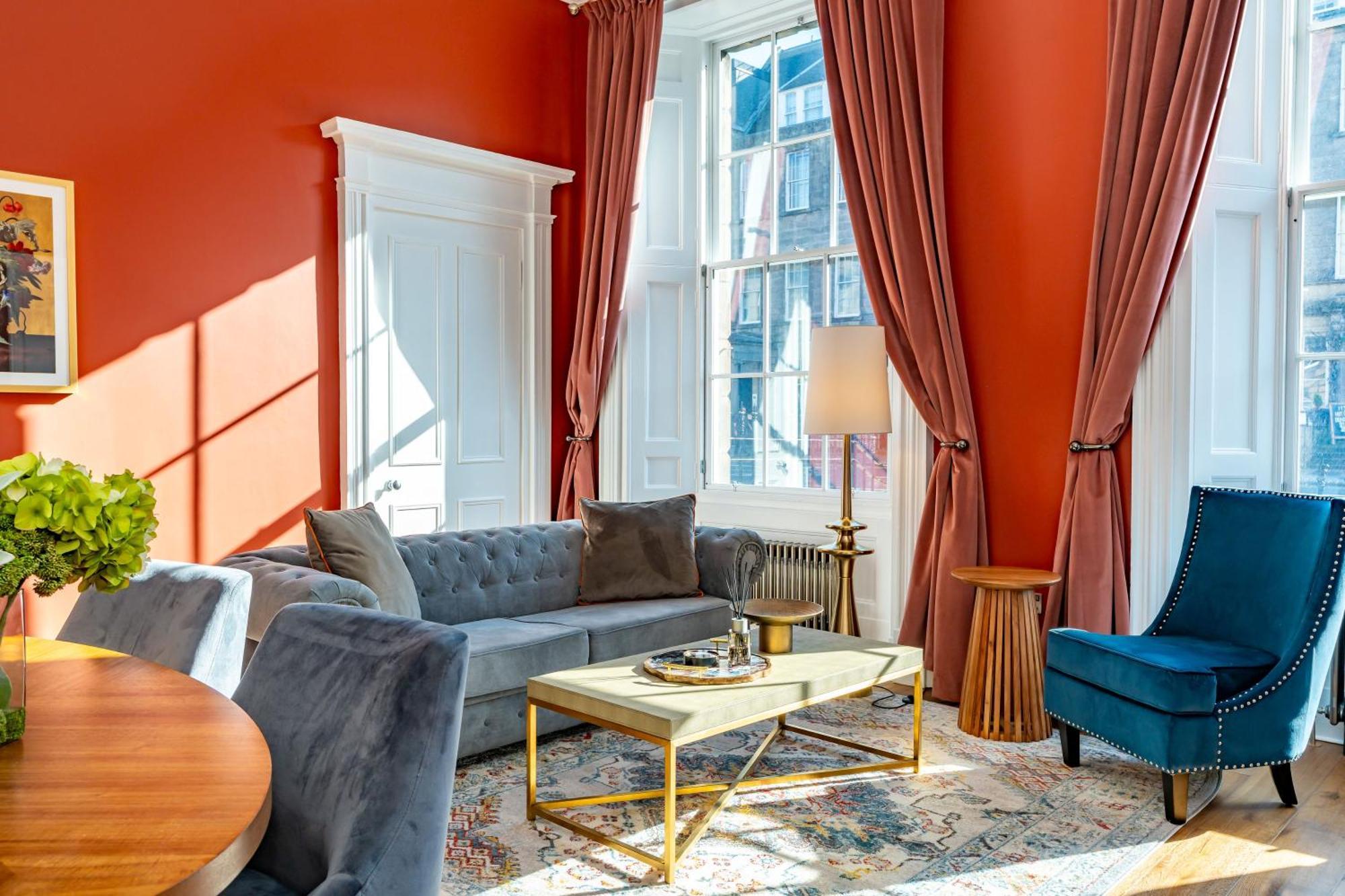 Dragon Suites Luxury Apartments At 9 Albyn Place Единбург Екстер'єр фото