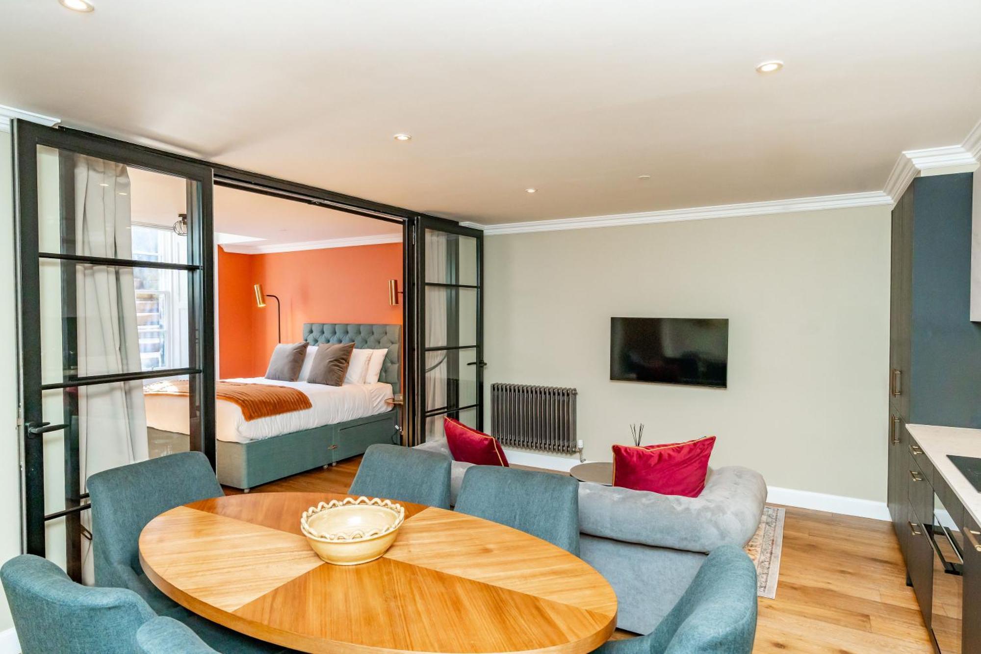 Dragon Suites Luxury Apartments At 9 Albyn Place Единбург Екстер'єр фото