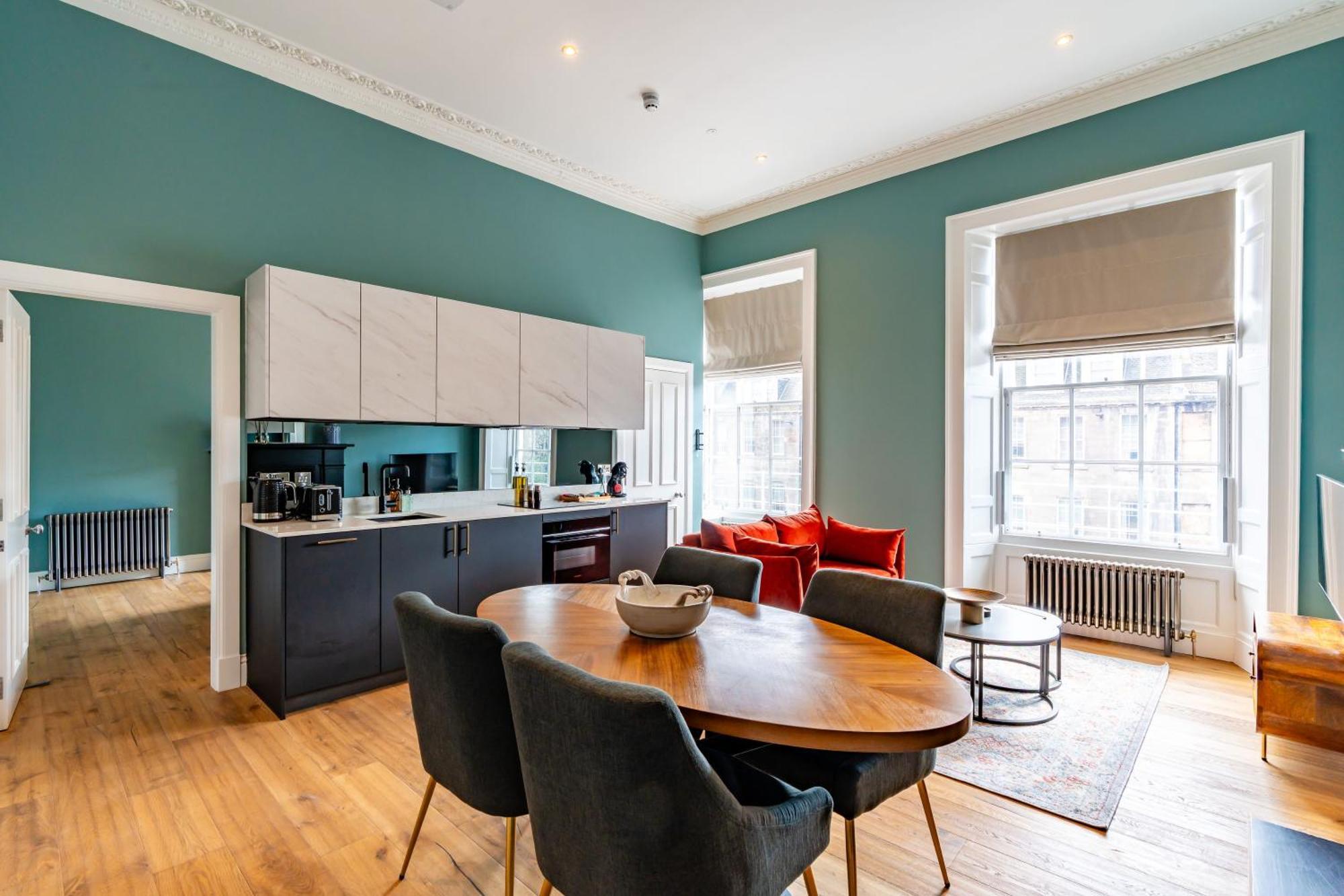 Dragon Suites Luxury Apartments At 9 Albyn Place Единбург Екстер'єр фото